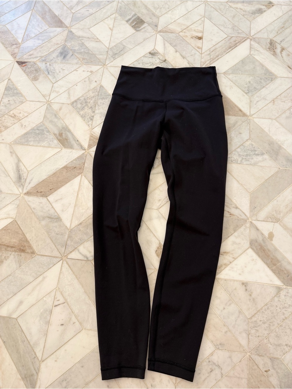 Lululemon wunder train